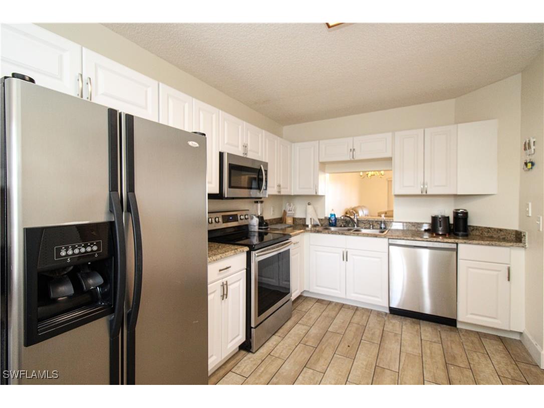 7794 Emerald Circle #A-102 Naples FL 34109 225069303 image14