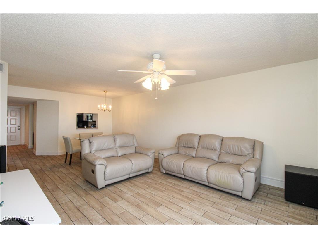 7794 Emerald Circle #A-102 Naples FL 34109 225069303 image20