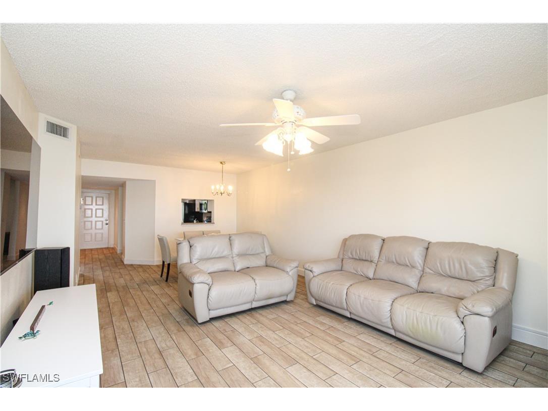 7794 Emerald Circle #A-102 Naples FL 34109 225069303 image21