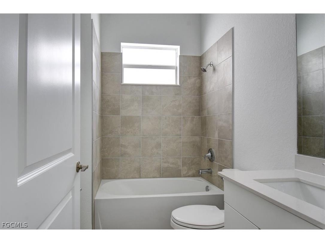 7796 Lakes Edge Lane Port Charlotte FL 33981 2026008179 image16
