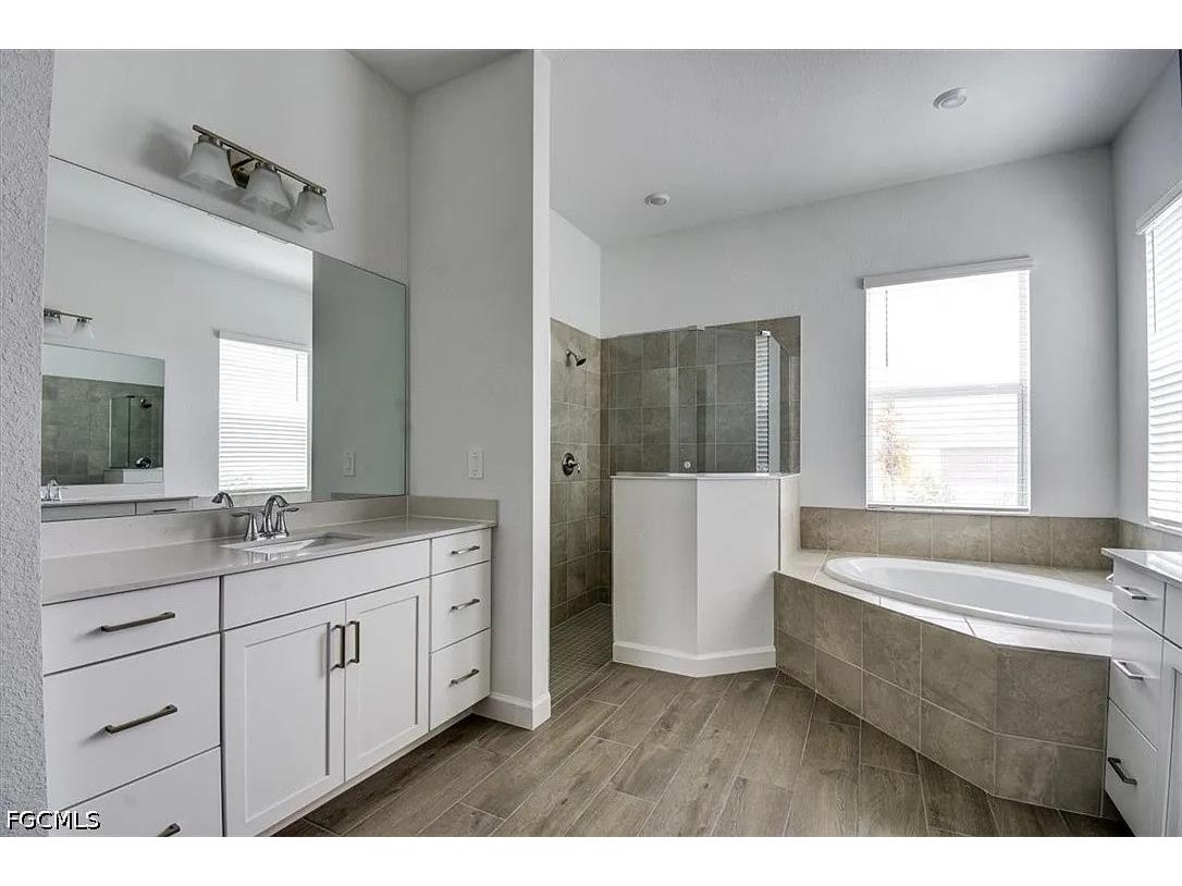7796 Lakes Edge Lane Port Charlotte FL 33981 2026026629 image19