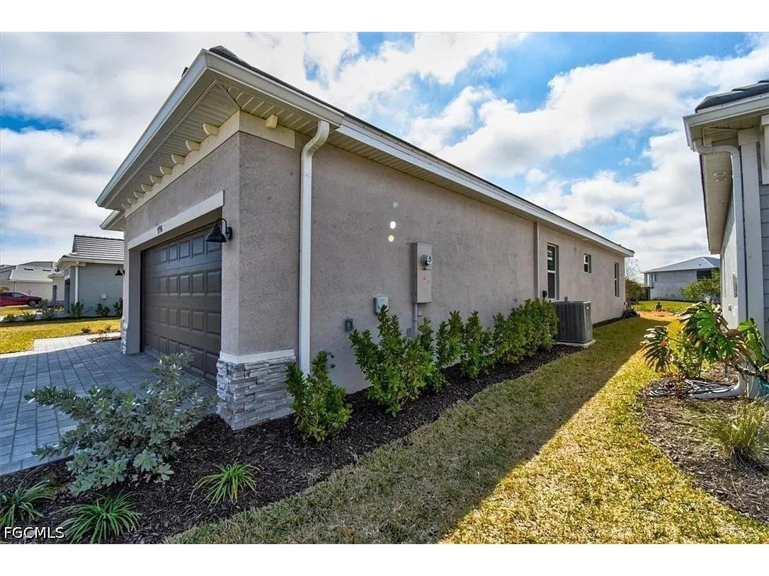 7796 Lakes Edge Lane Port Charlotte FL 33981 2026026629 image22