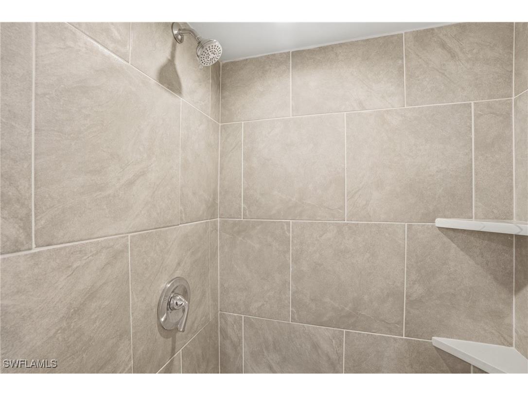 7797 Esmeralda Way #K102 Naples FL 34109 226003643 image16