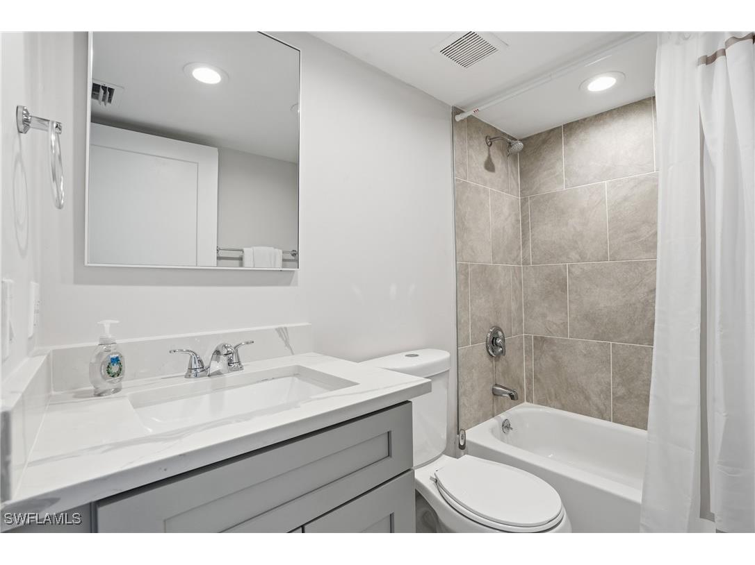 7797 Esmeralda Way #K102 Naples FL 34109 226003643 image20