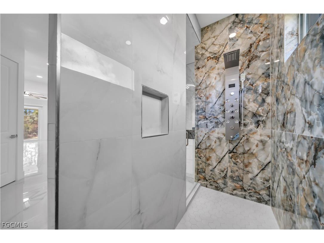 7799 15th Place Labelle FL 33935 2026008638 image12