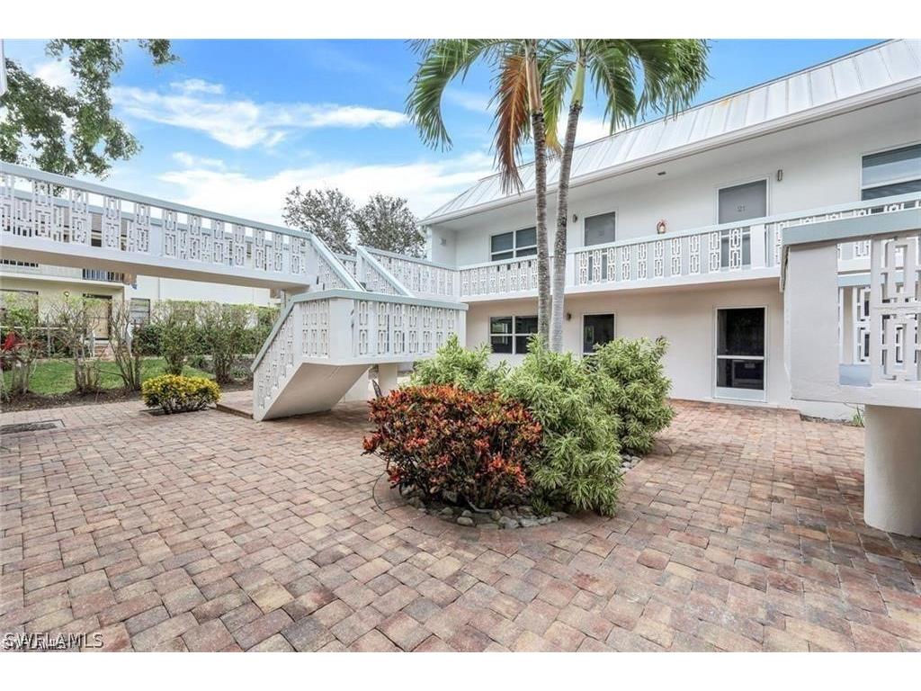 780 10th Avenue #5 Naples FL 34102 226006647 image17