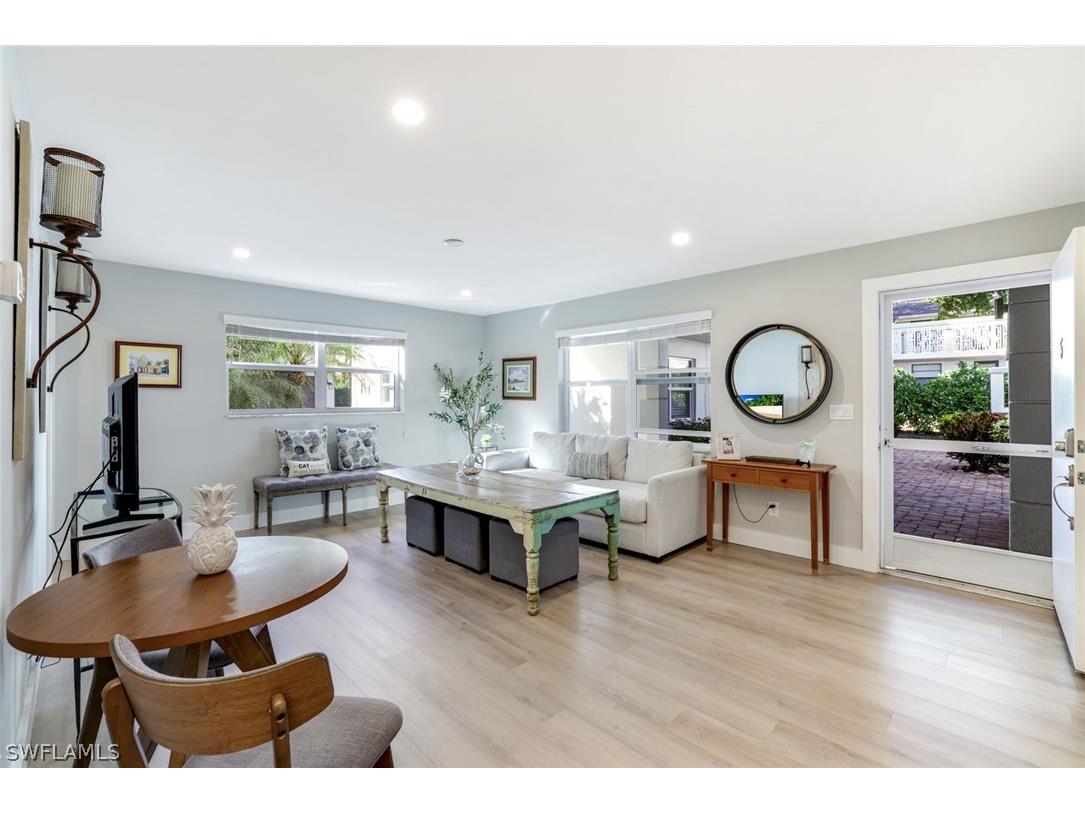 780 10th Avenue #5 Naples FL 34102 226006647 image8