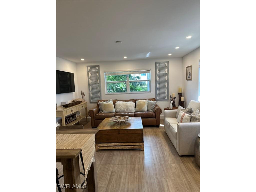 780 10th Avenue S #1 Naples FL 34102 225081224 image5