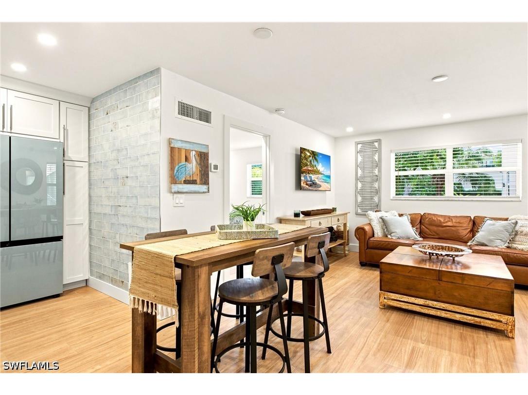 780 10th Avenue S #1 Naples FL 34102 226026018 image4