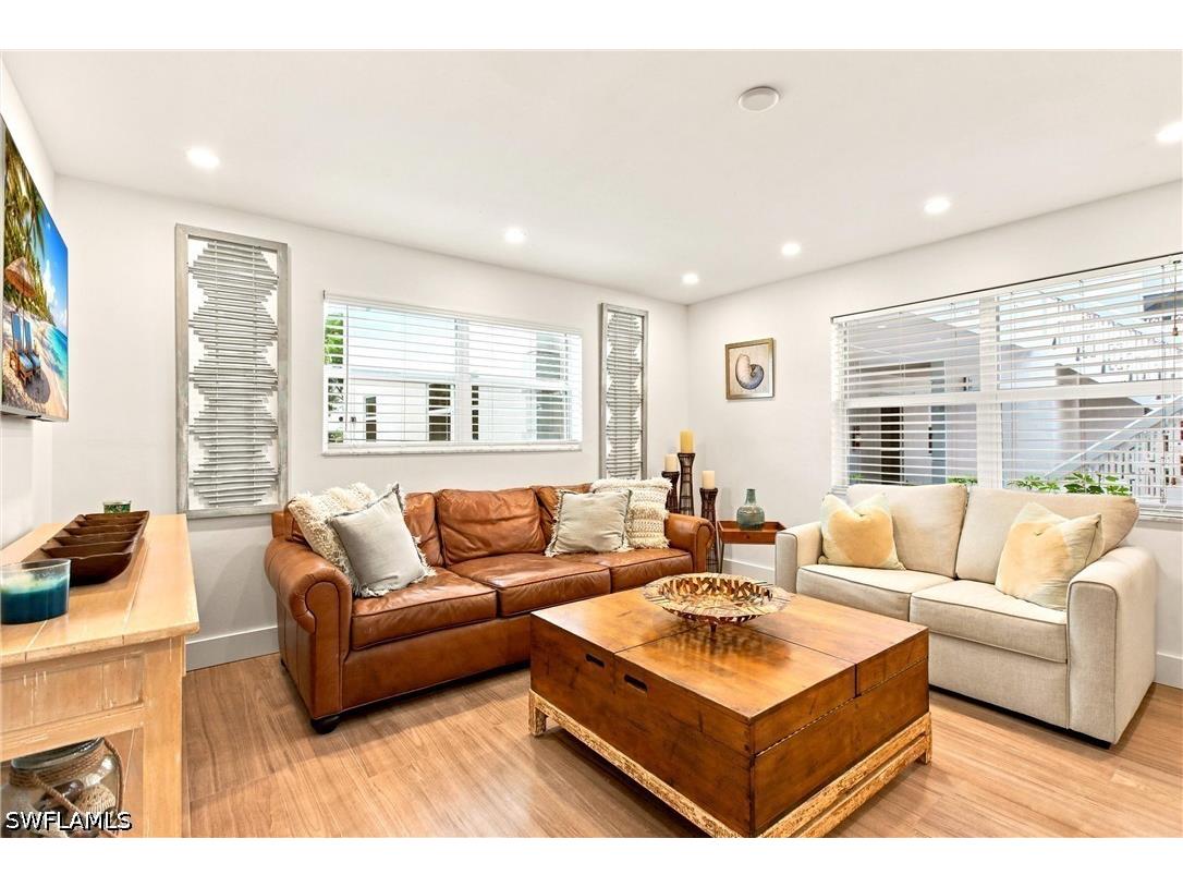 780 10th Avenue S #1 Naples FL 34102 226026018 image5