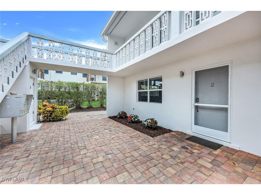 780 10th Avenue S #2 Naples FL 34102 225064741 image13