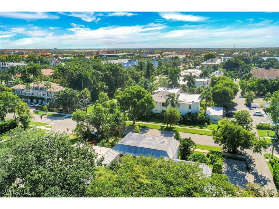 780 10th Avenue S #2 Naples FL 34102 225064741 image17