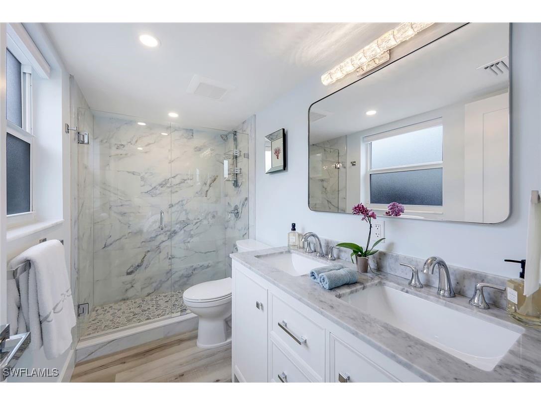 780 10th Avenue S #2 Naples FL 34102 225064741 image4