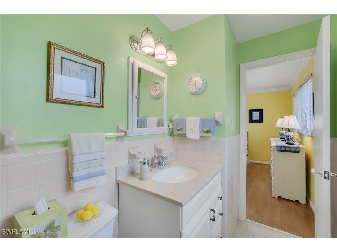 780 10th Avenue S #22 Naples FL 34102 225082724 image16