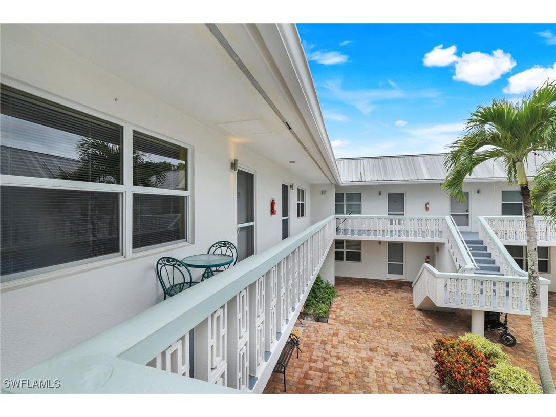 780 10th Avenue S #22 Naples FL 34102 225082724 image2