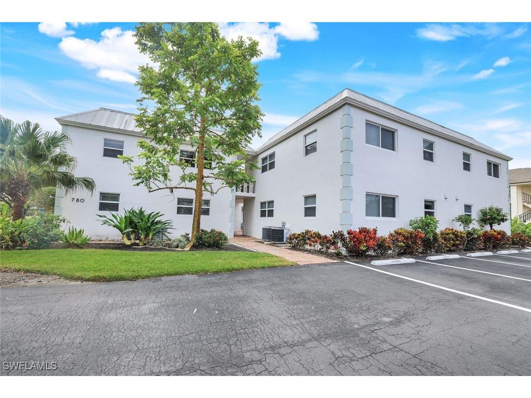 780 10th Avenue S #22 Naples FL 34102 225082724 image4
