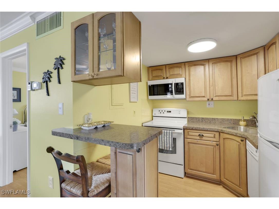 780 10th Avenue S #22 Naples FL 34102 225082724 image9