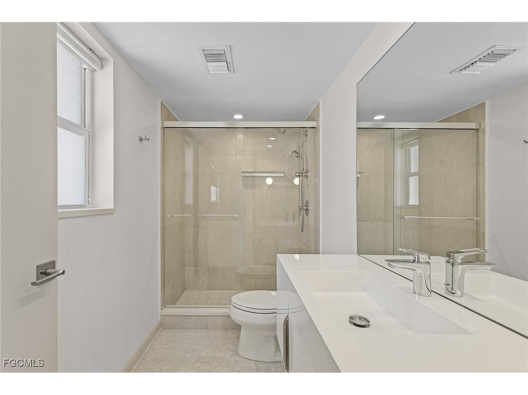 780 10th Avenue S #4 Naples FL 34102 2025025941 image22