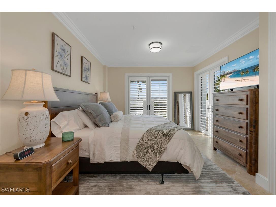 780 5th Avenue S #302 Naples FL 34102 225054195 image11