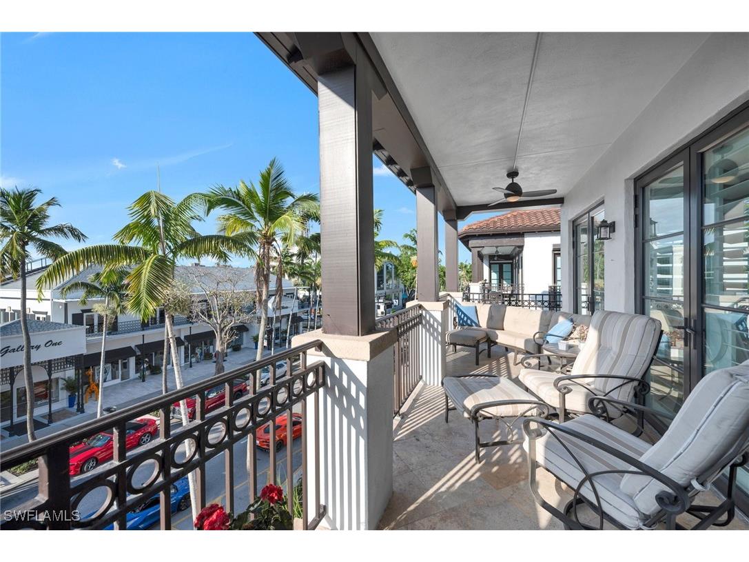 780 5th Avenue S #302 Naples FL 34102 225054195 image16