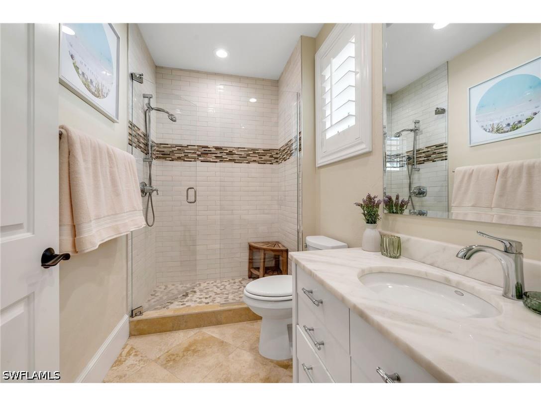 780 5th Avenue S #302 Naples FL 34102 226020003 image14