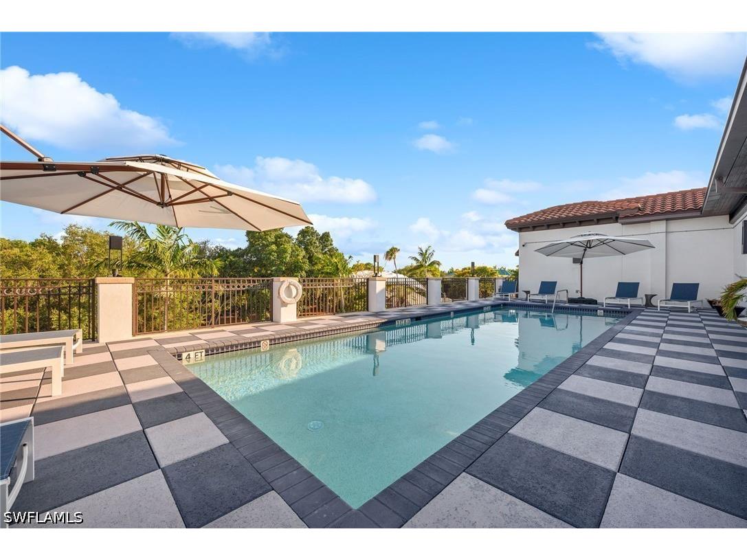 780 5th Avenue S #302 Naples FL 34102 226020003 image18