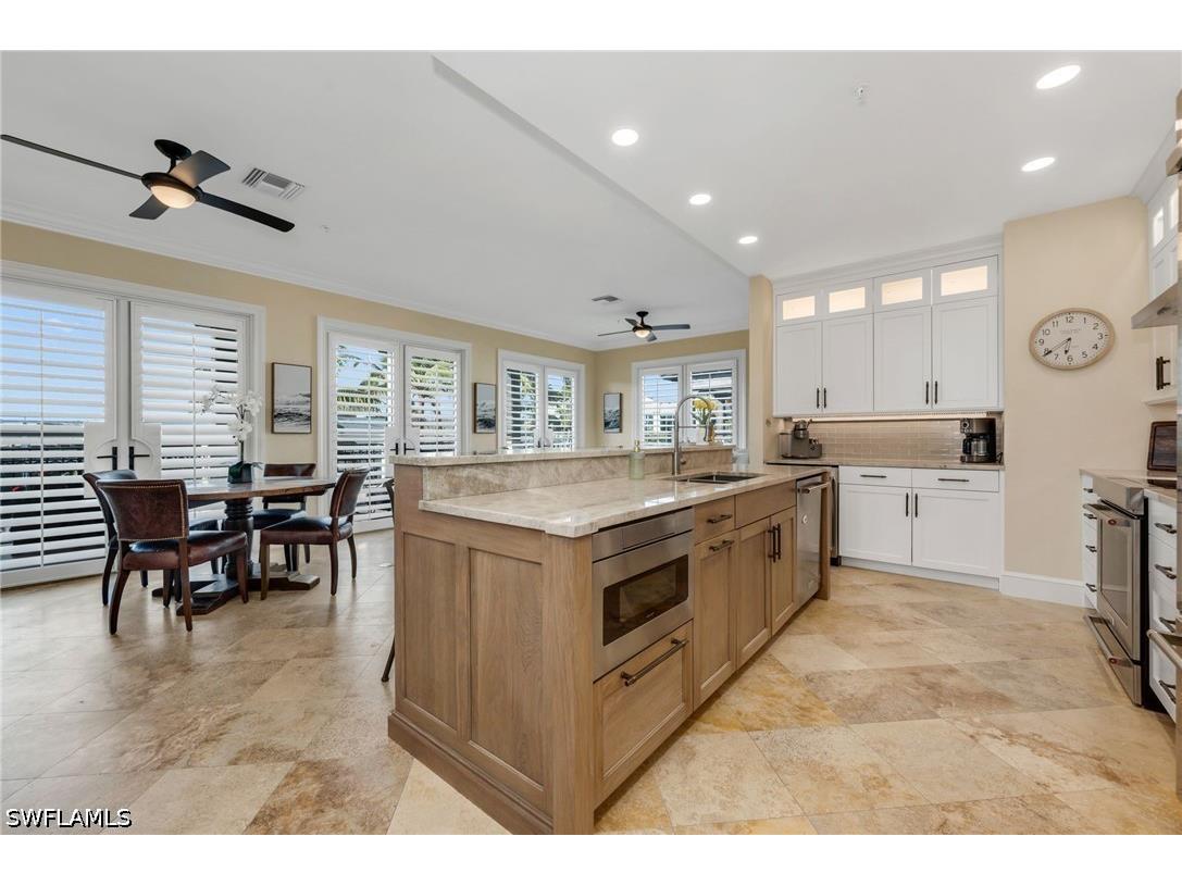 780 5th Avenue S #302 Naples FL 34102 226020003 image4