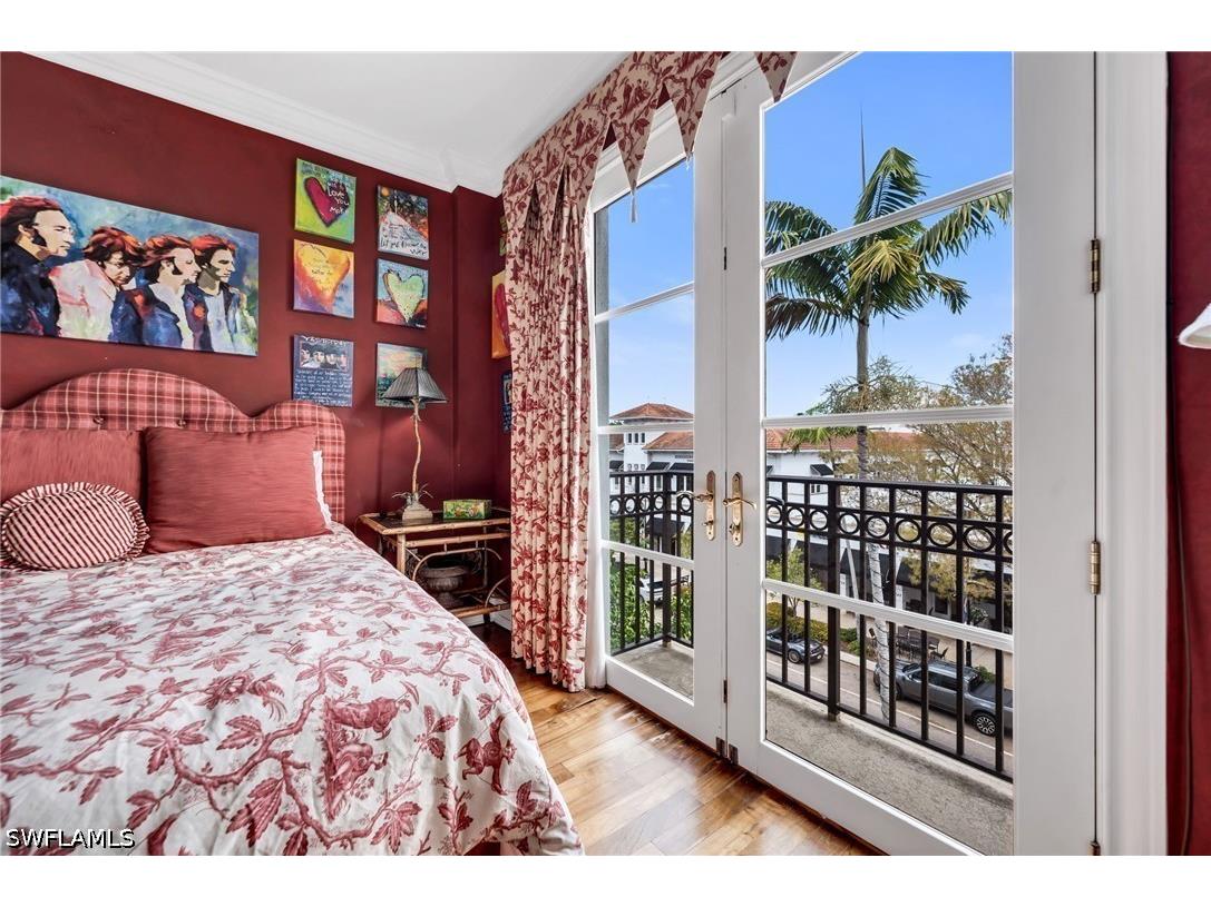 780 5th Avenue S #303 Naples FL 34102 226016440 image12