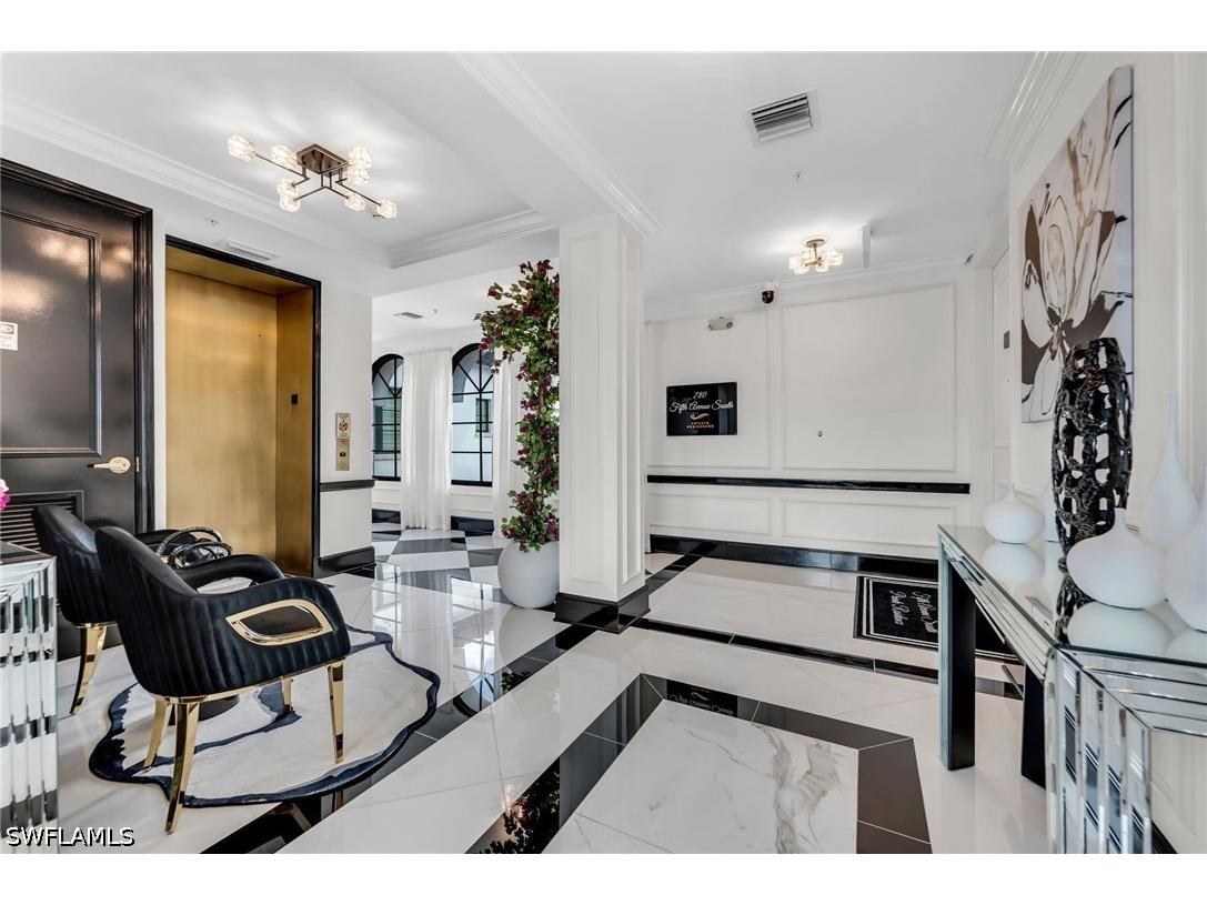 780 5th Avenue S #303 Naples FL 34102 226016440 image20