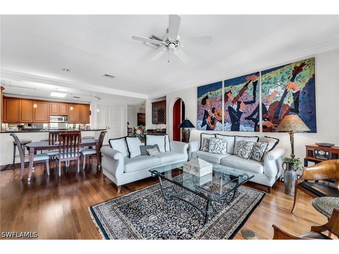 780 5th Avenue S #303 Naples FL 34102 226016440 image3