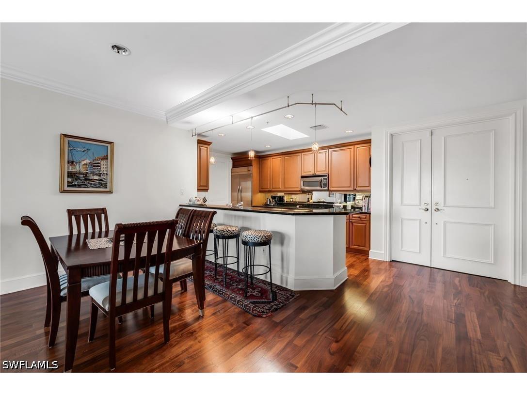780 5th Avenue S #303 Naples FL 34102 226016440 image7