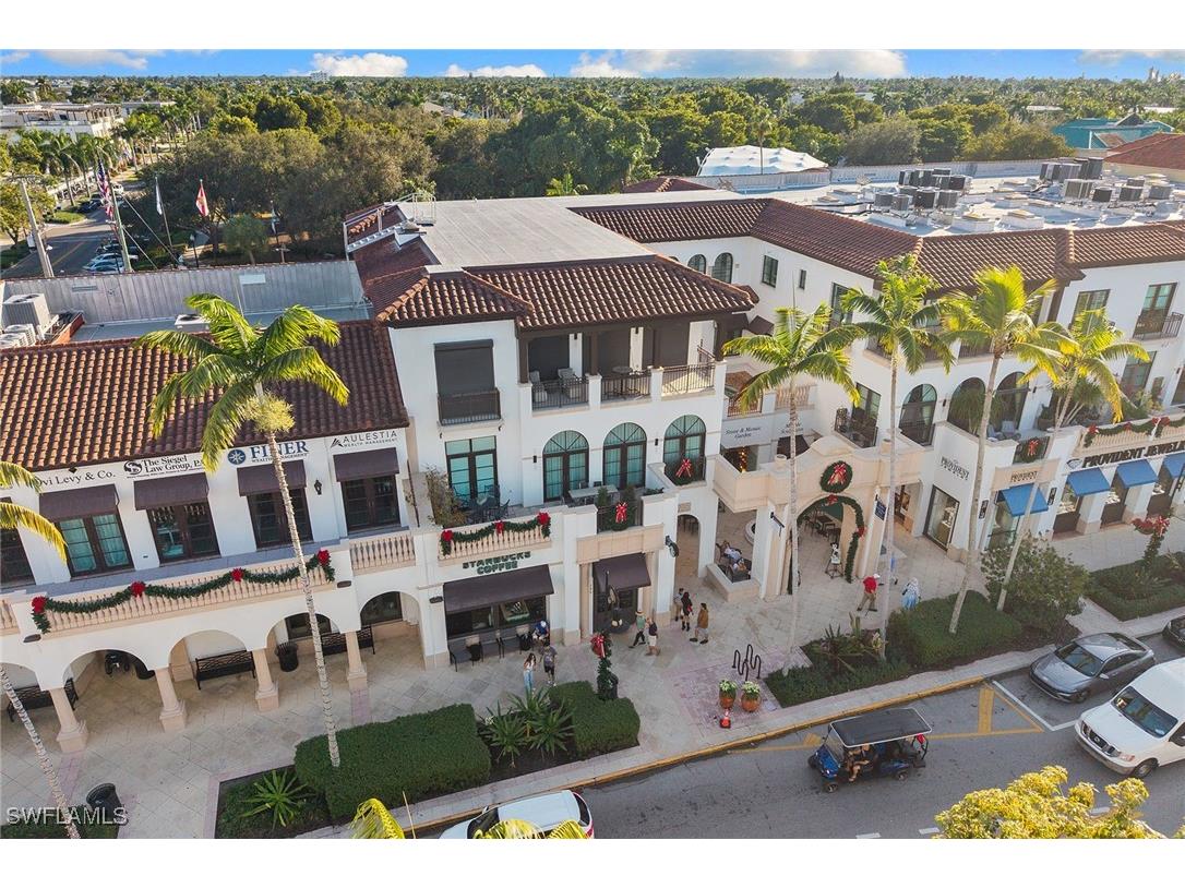 780 5th Avenue S #306 Naples FL 34102 225080130 image1