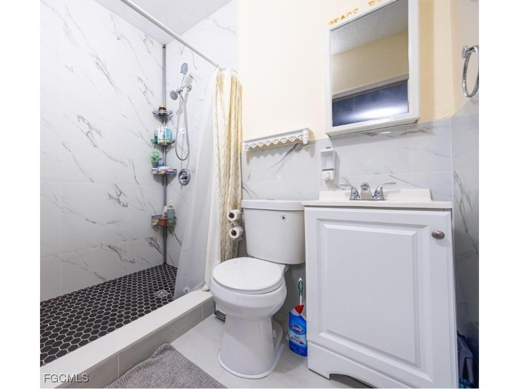 780 95th Street Ocean Marathon FL 33050 2025016900 image11