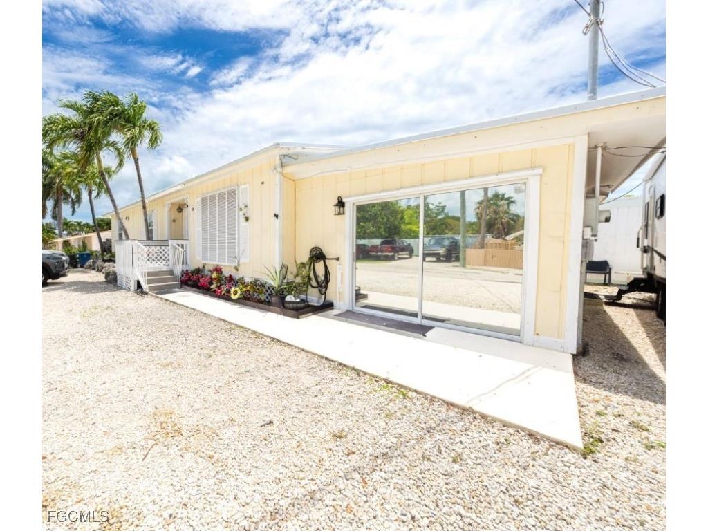 780 95th Street Ocean Marathon FL 33050 2025016900 image4