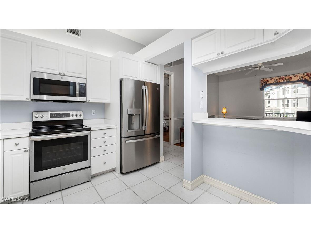 780 Bentwater Circle #102 Naples FL 34108 225074382 image12