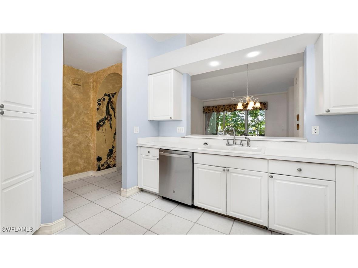 780 Bentwater Circle #102 Naples FL 34108 225074382 image13