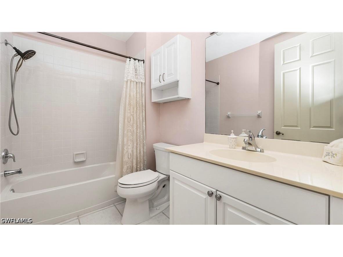 780 Bentwater Circle #102 Naples FL 34108 226015489 image22