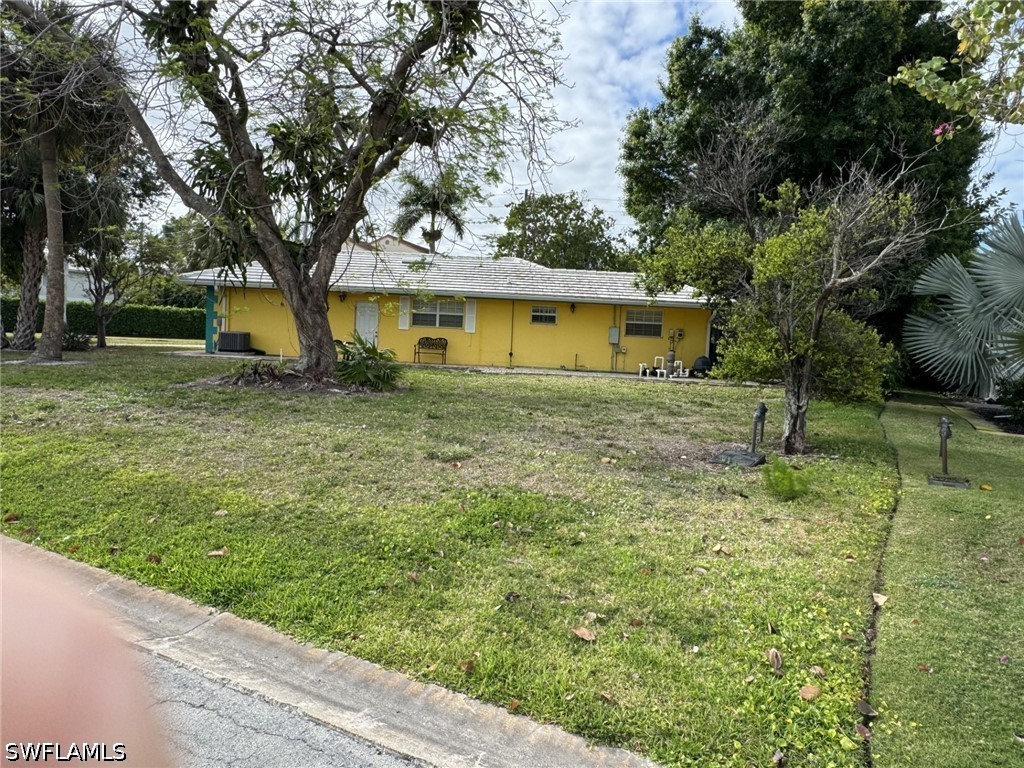 780 Fountainhead Lane Naples FL 34103 226015884 image2