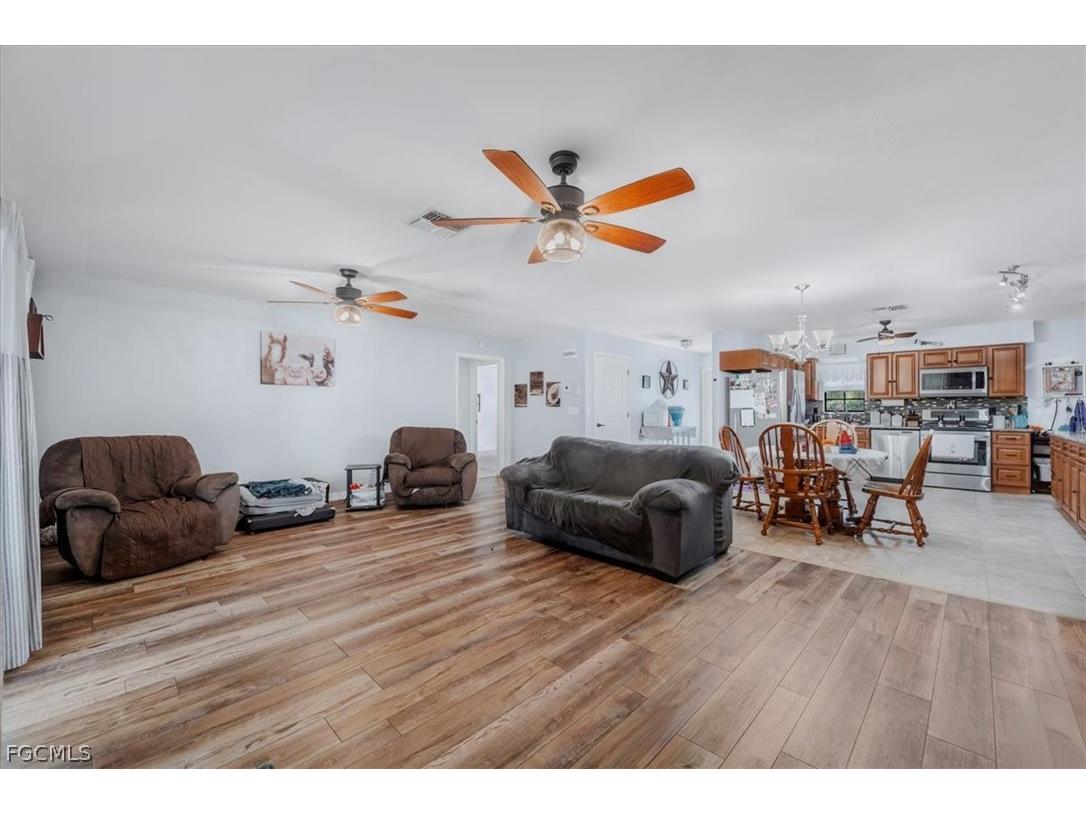 780 Oklahoma Avenue Labelle FL 33935 2026009239 image16