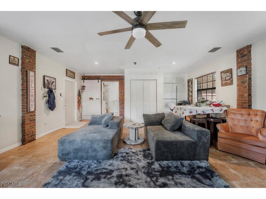 780 Oklahoma Avenue Labelle FL 33935 2026009239 image4