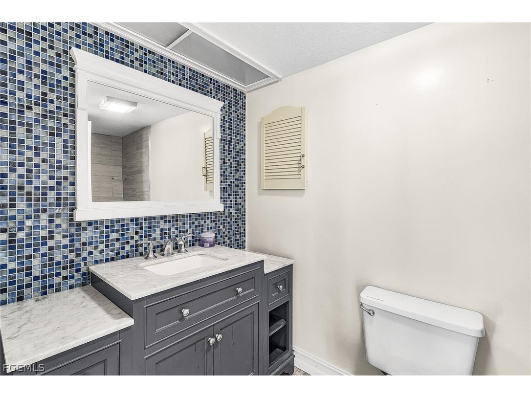 780 S Mccall Road Englewood FL 34223 2026011854 image22