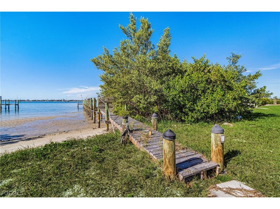 780 S Mccall Road Englewood FL 34223 2026011854 image6