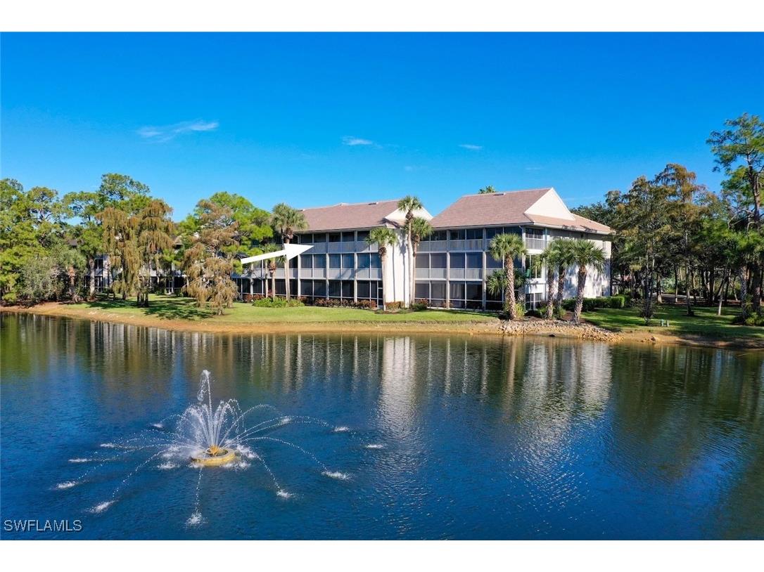 780 Waterford Drive #302 Naples FL 34113 225084569 image1