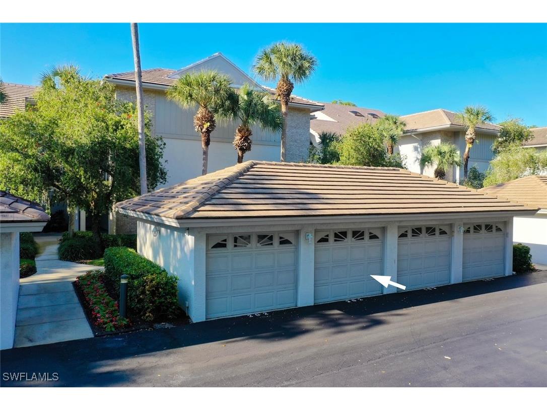 780 Waterford Drive #302 Naples FL 34113 225084569 image21