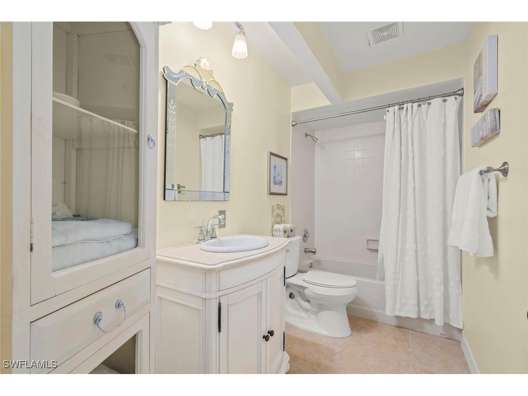 780 Waterford Drive #302 Naples FL 34113 225084569 image7