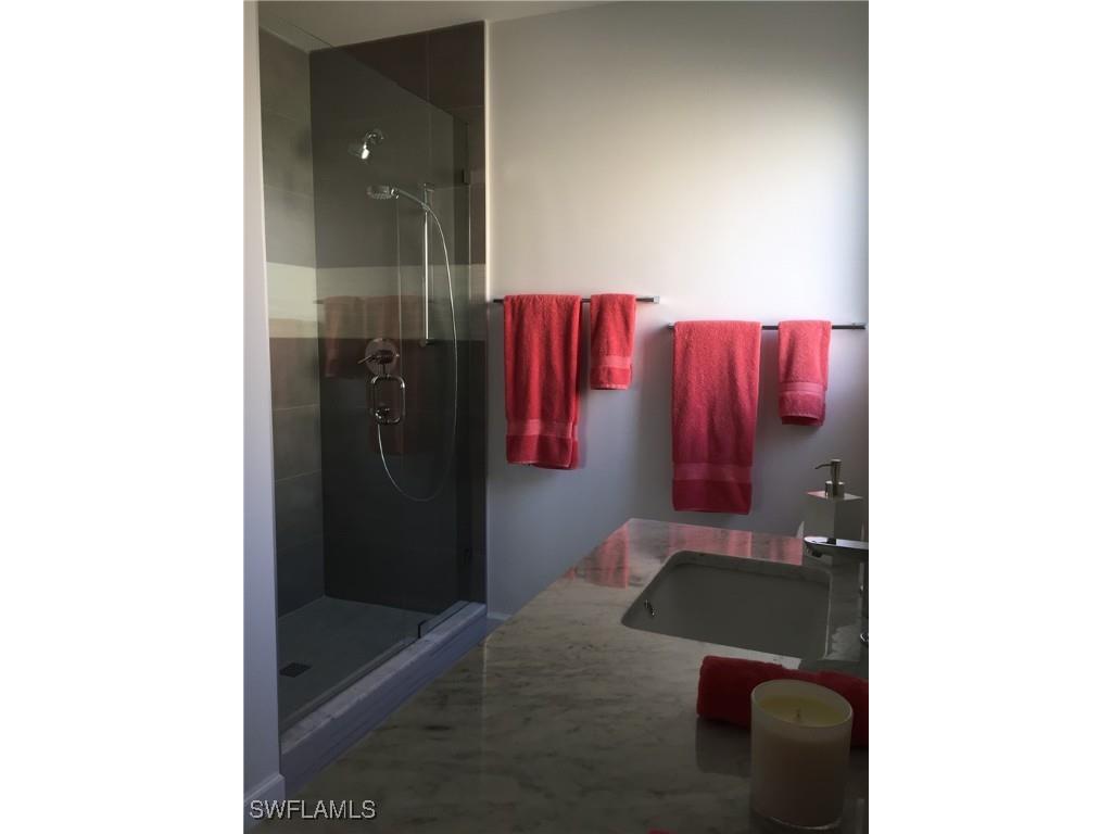 7800 Emerald Circle #B-201 Naples FL 34109 226004342 image9