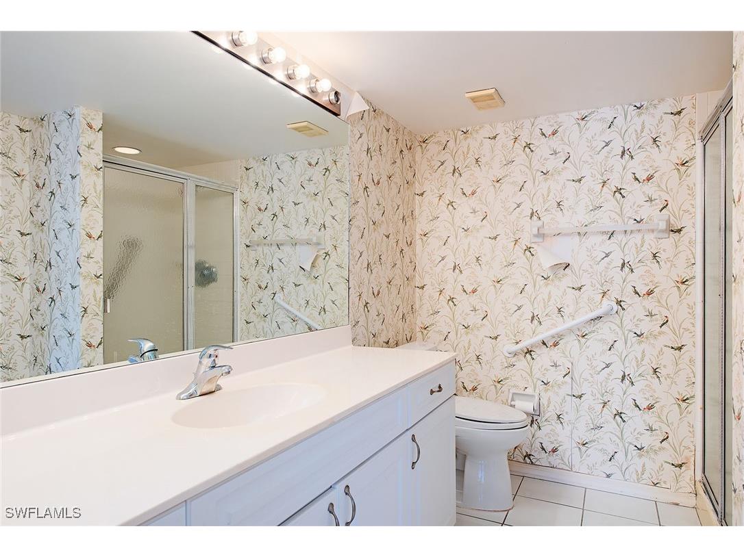 7800 Emerald Circle #B102 Naples FL 34109 225082726 image11