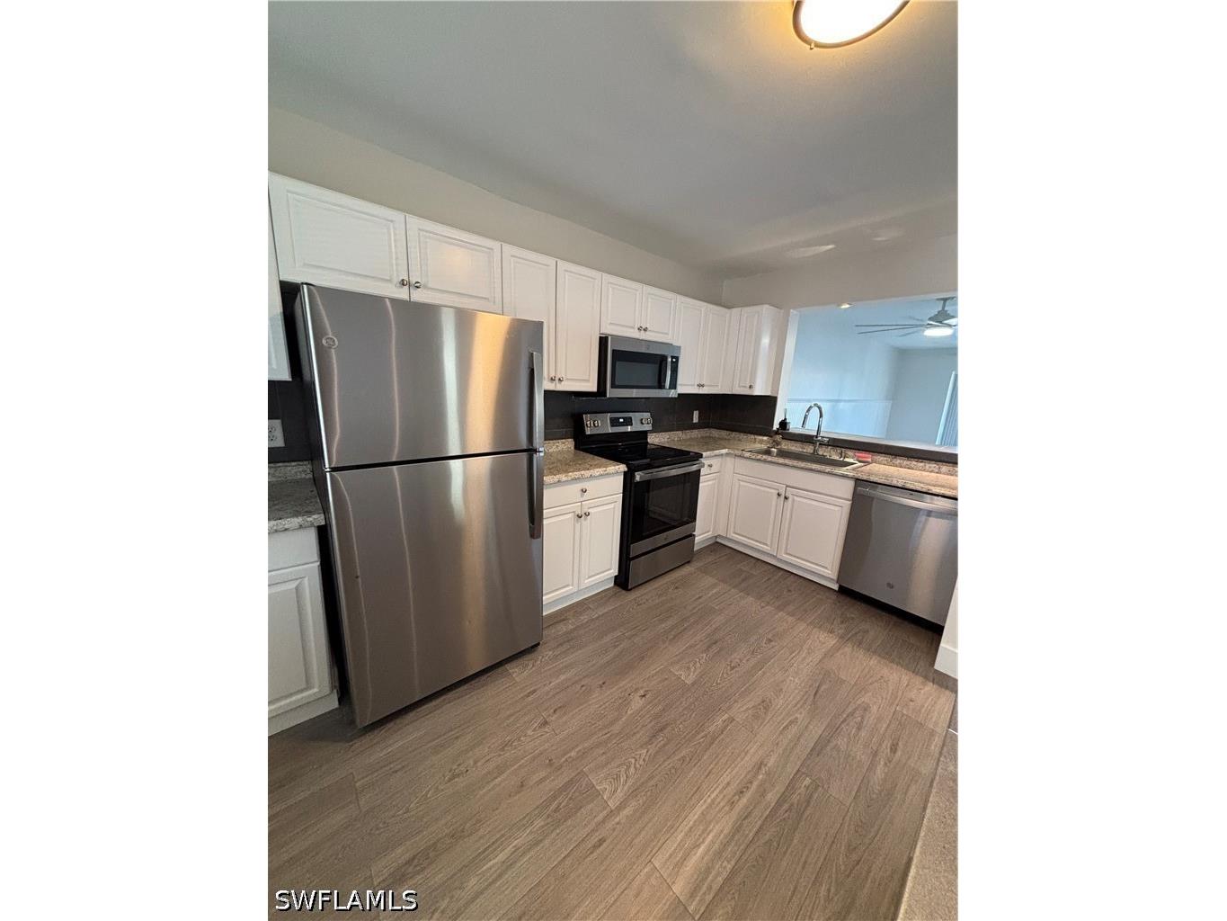 7800 Emerald Circle #B104 Naples FL 34109 226020903 image8