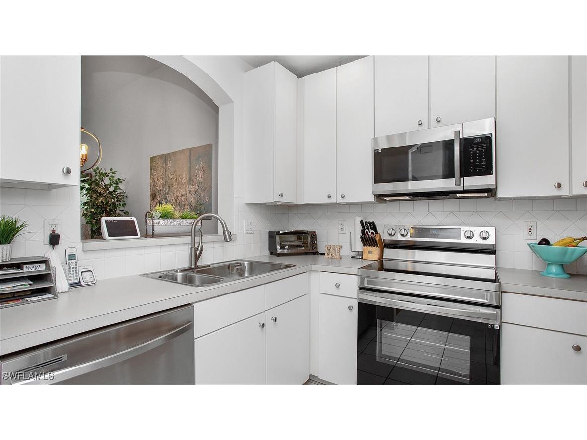 7805 Woodbrook Circle #3003 Naples FL 34104 225055513 image6