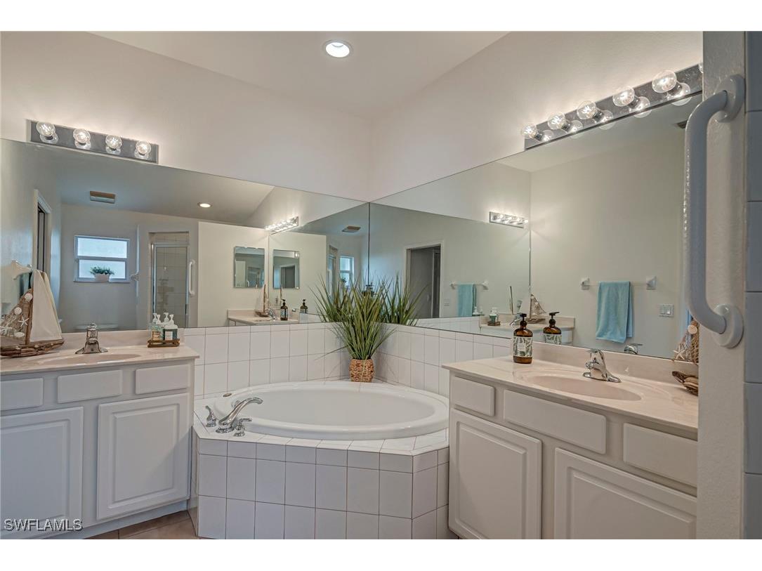 7809 Stratford Drive Naples FL 34104 226000880 image15